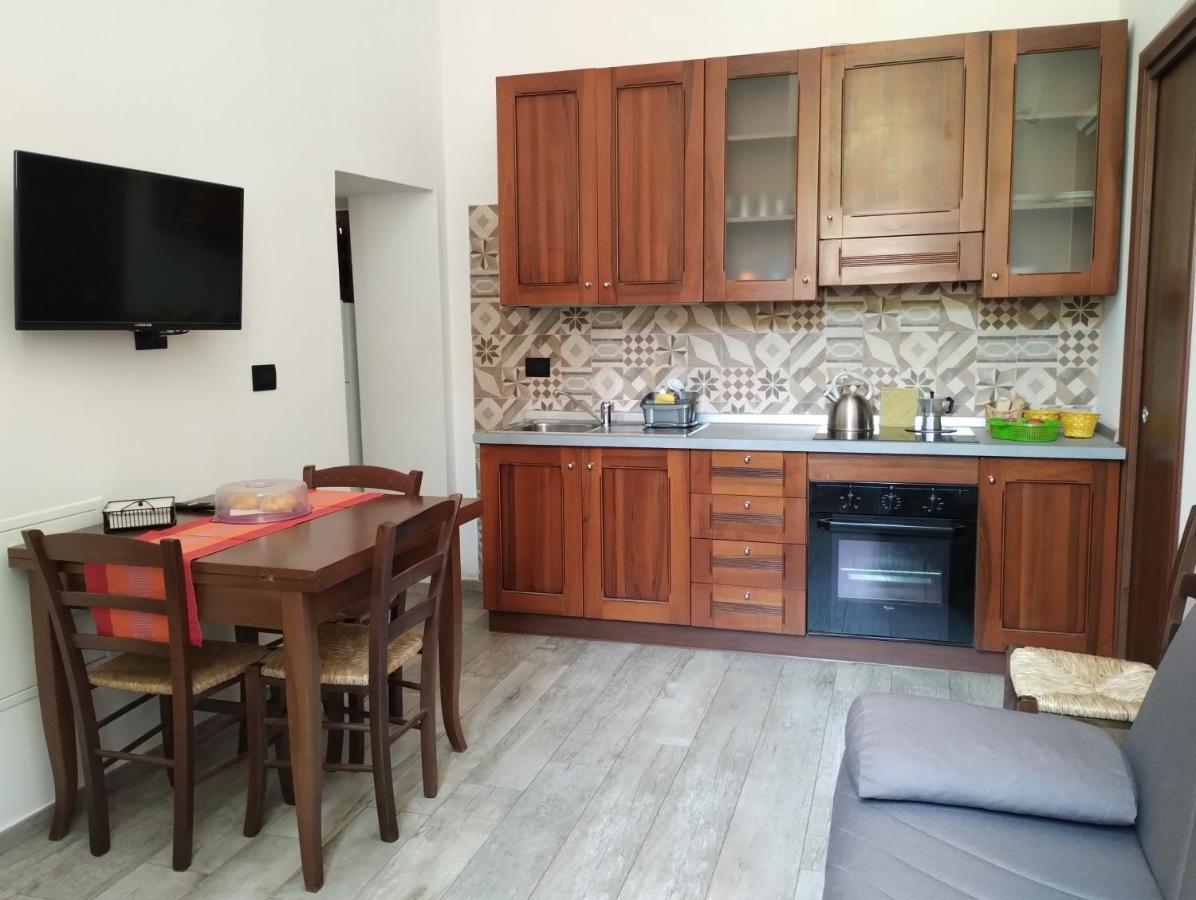 ל'אקווילה Guest House La Casa Del Mandatario מראה חיצוני תמונה