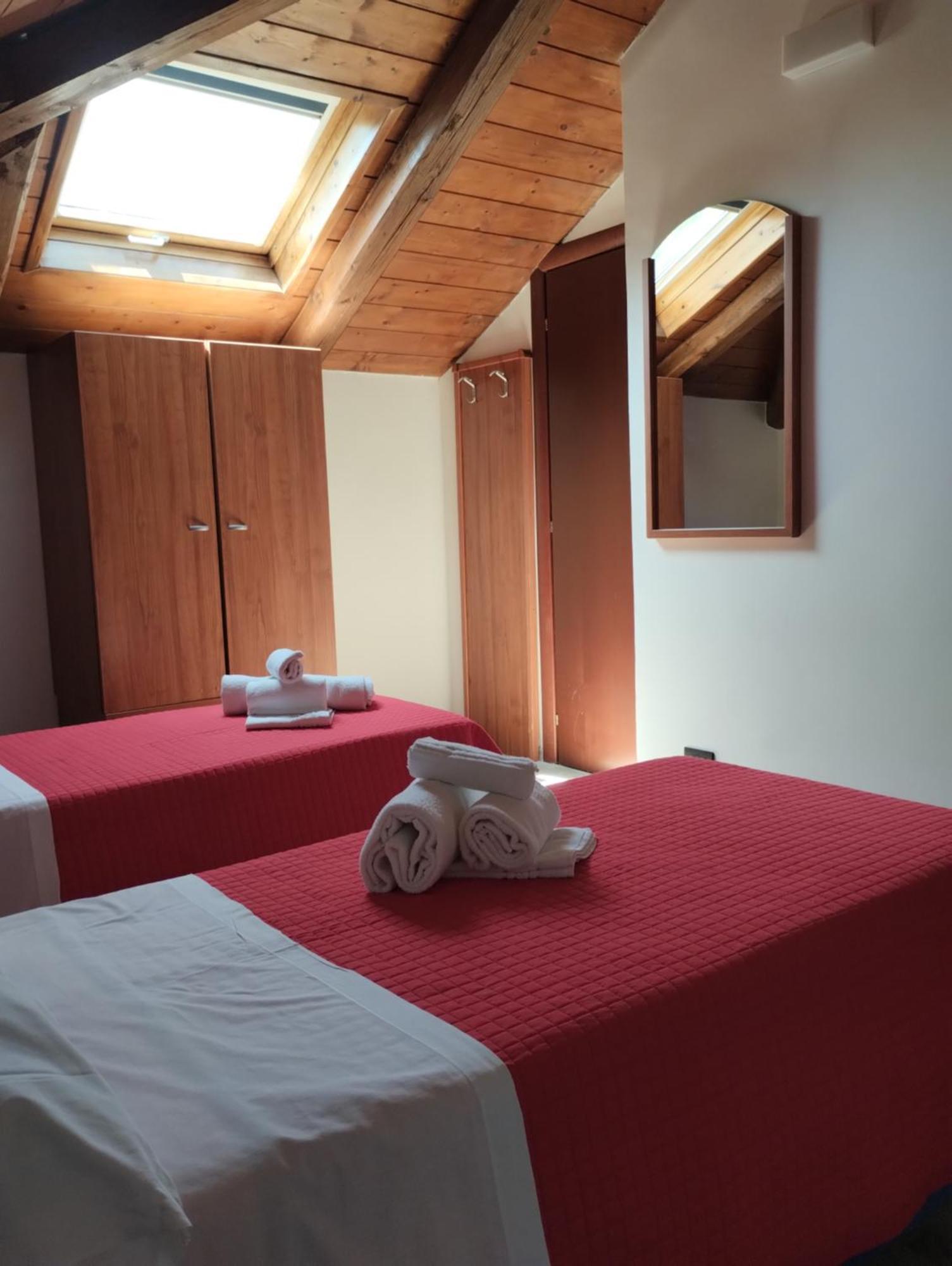 ל'אקווילה Guest House La Casa Del Mandatario מראה חיצוני תמונה