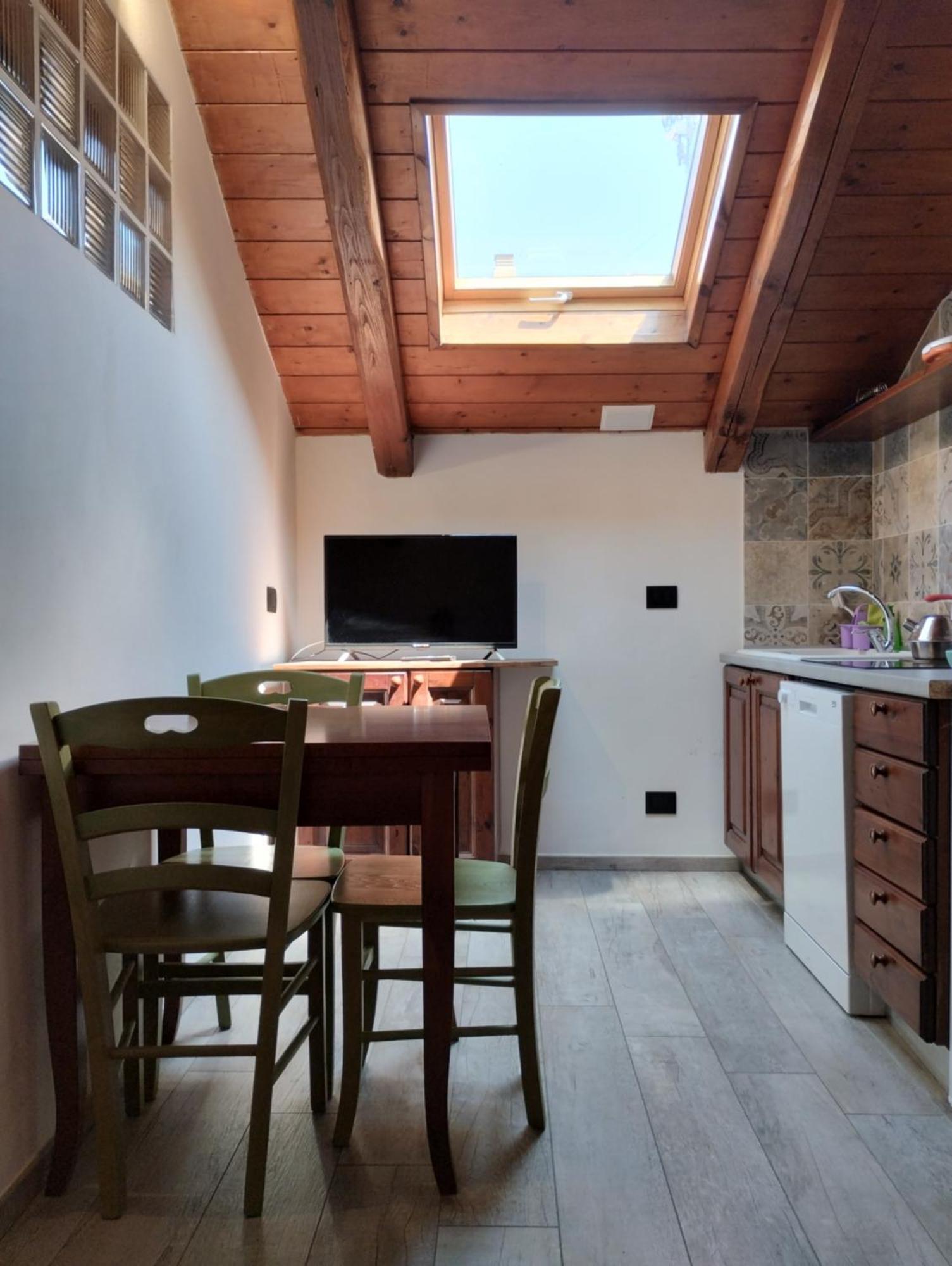 ל'אקווילה Guest House La Casa Del Mandatario מראה חיצוני תמונה